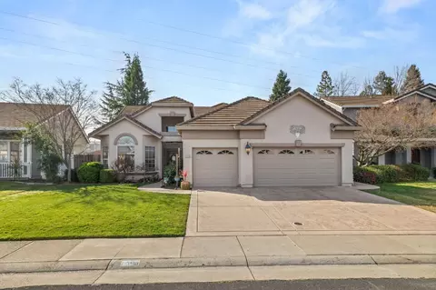 1116 Hawthorne Loop, Roseville, CA 95678