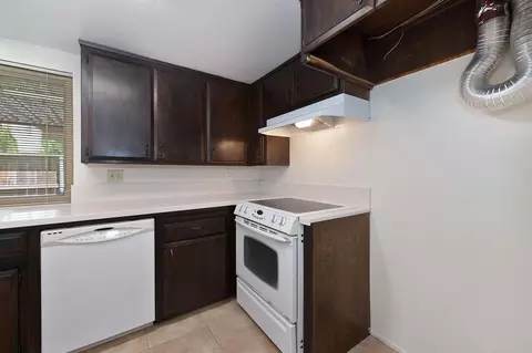 Kitchen - 6105 Via Casitas, Carmichael, CA 95608 photo 4 of 4