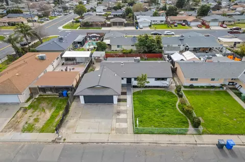 4920 Ebbett Way, Modesto, CA 95357 photo 2