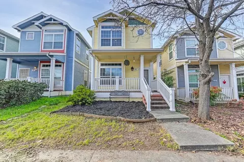 177 Hickory St, Roseville, CA 95678