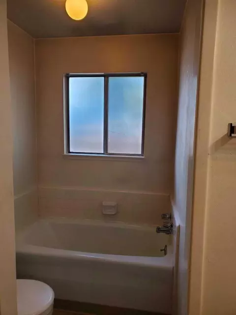 3104 Scenic Dr, Modesto, CA 95355 photo 4