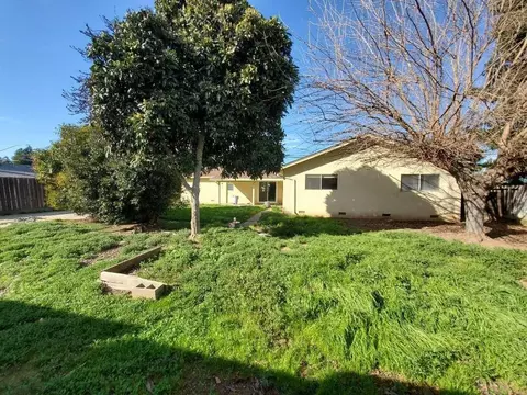 3104 Scenic Dr, Modesto, CA 95355 photo 8