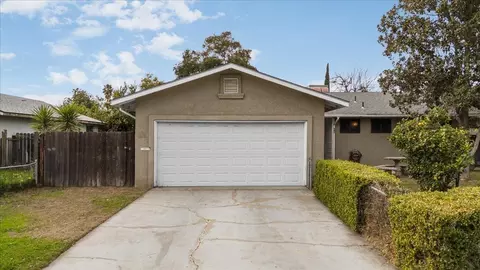 541 Comstock Ct, Modesto, CA 95351 photo 4