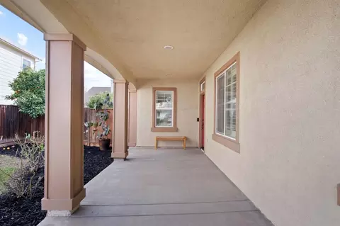4354 Tropaz Ln, Tracy, CA 95377 photo 4