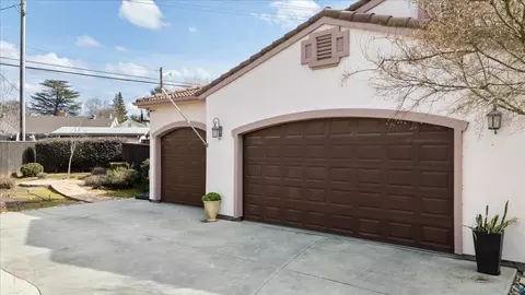 1220 Marilyn St, Modesto, CA 95350 photo 4