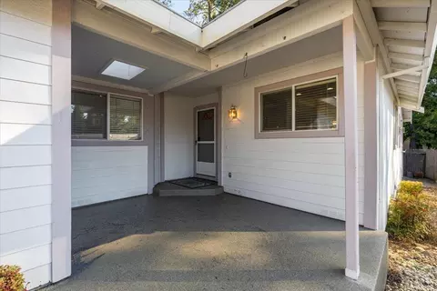 130 Windsor Ln, Grass Valley, CA 95949 photo 4