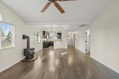 130 Windsor Ln, Grass Valley, CA 95949 photo 6