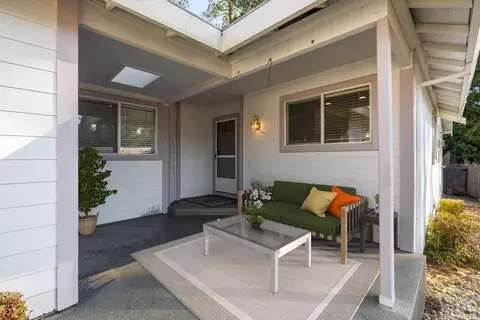 130 Windsor Ln, Grass Valley, CA 95949 photo 3