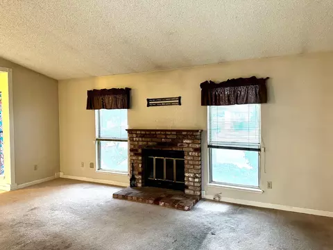 Living - 1708 Brett Ln, Modesto, CA 95358 photo 1 of 4