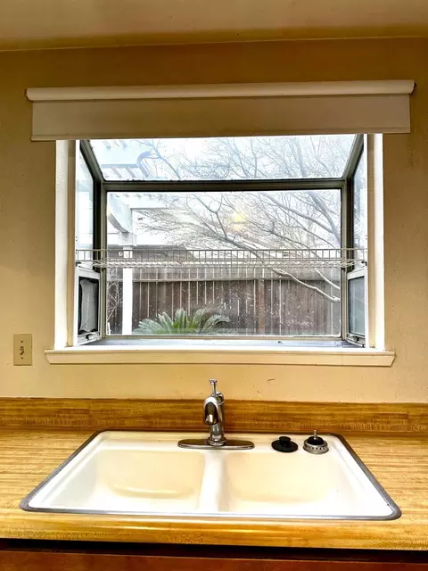 Kitchen - 1708 Brett Ln, Modesto, CA 95358 photo 9 of 11