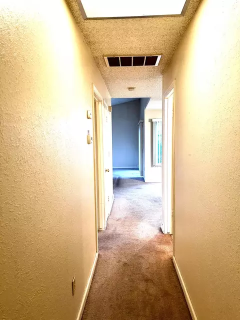 Entry Way - 1708 Brett Ln, Modesto, CA 95358 photo 2 of 2