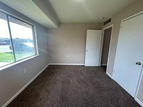 Bedroom - 8605 Smith St, Patterson, CA 95363 photo 4 of 9