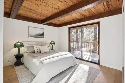Bedroom - 11064 Meyer Way, Grass Valley, CA 95949 photo 4 of 8