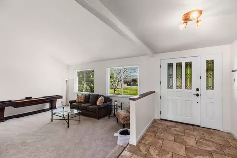 Entry Way - 29511 S Chrisman Rd, Tracy, CA 95304 photo 2 of 7