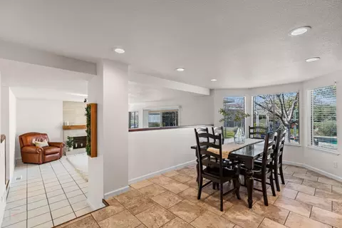 Dining - 29511 S Chrisman Rd, Tracy, CA 95304 photo 4 of 7