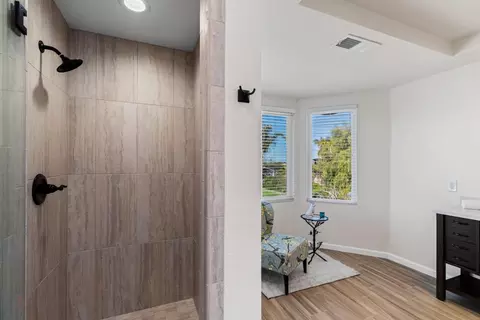 Bath - 29511 S Chrisman Rd, Tracy, CA 95304 photo 8 of 11