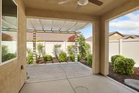 Exterior - 2681 Roseberry Ave, Manteca, CA 95336 photo 5 of 10