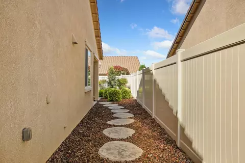 Exterior - 2681 Roseberry Ave, Manteca, CA 95336 photo 6 of 10