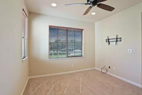 Bedroom - 2681 Roseberry Ave, Manteca, CA 95336 photo 1 of 6