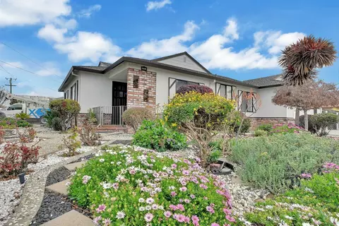24246 Wright Dr, Hayward, CA 94545 photo 2