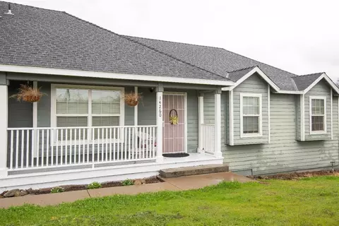 Exterior - 14260 Penascal Rd, La Grange, CA 95329 photo 5 of 9