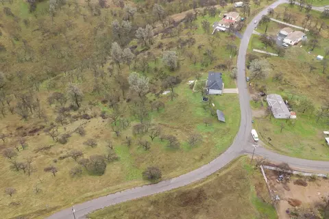 View/Area - 14260 Penascal Rd, La Grange, CA 95329 photo 5 of 8