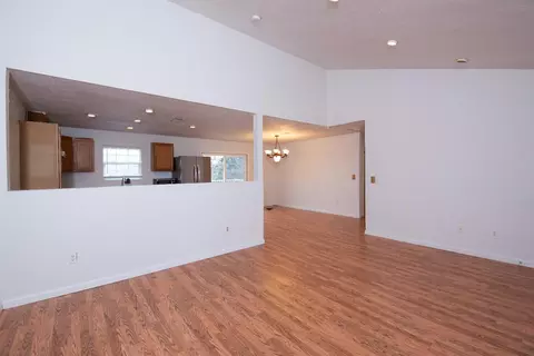 Living - 14260 Penascal Rd, La Grange, CA 95329 photo 2 of 5