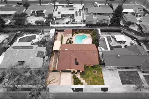 702 Leveland Ln, Modesto, CA 95350 photo 1