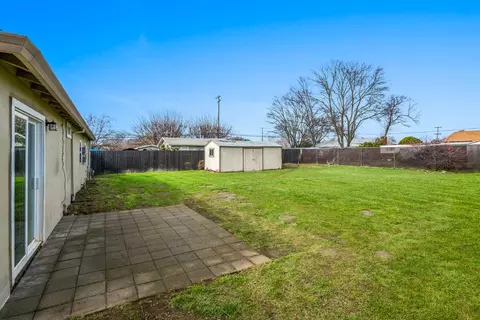 1893 16th St, Olivehurst, CA 95961 photo 21