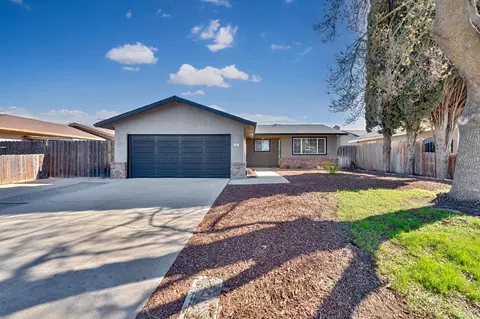 2302 Alpine Dr, Lodi, CA 95240 photo 1