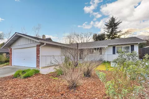 1321 Locust Pl, Davis, CA 95618 photo 2