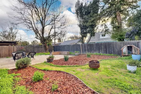 1321 Locust Pl, Davis, CA 95618 photo 48