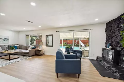 3955 Rochdale Dr, Carmichael, CA 95608 photo 8