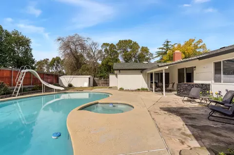3955 Rochdale Dr, Carmichael, CA 95608 photo 25