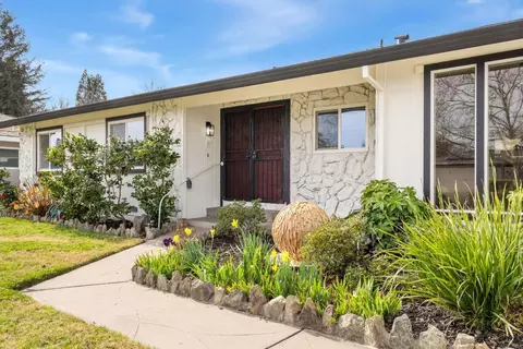 3955 Rochdale Dr, Carmichael, CA 95608 photo 5