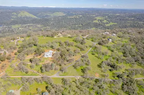 View/Area - 1241 Arrowbee Dr, Placerville, CA 95667 photo 10 of 13