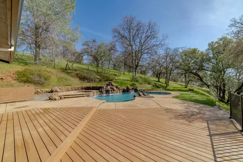 Exterior - 1241 Arrowbee Dr, Placerville, CA 95667 photo 8 of 17