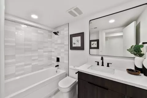 Bath - 1241 Arrowbee Dr, Placerville, CA 95667 photo 7 of 10