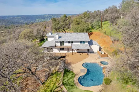 View/Area - 1241 Arrowbee Dr, Placerville, CA 95667 photo 2 of 13