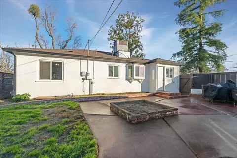 301 Santa Barbara Ave, Modesto, CA 95354 photo 25
