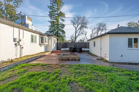 301 Santa Barbara Ave, Modesto, CA 95354 photo 26