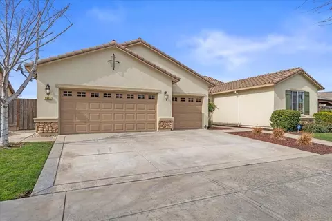 1921 Thomas Taylor Dr, Hughson, CA 95326 photo 3