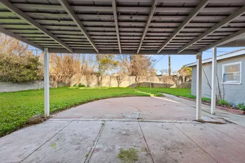 Exterior - 318 N Conejo Ave, Modesto, CA 95354 photo 5 of 7