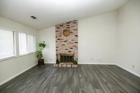 3005 Darius Ln, Modesto, CA 95355 photo 8