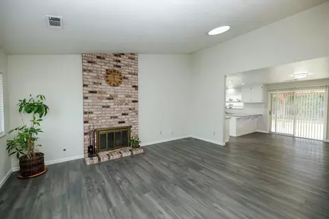 3005 Darius Ln, Modesto, CA 95355 photo 9
