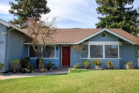 3005 Darius Ln, Modesto, CA 95355 photo 4