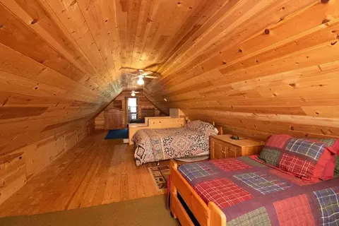 Bedroom - 24929 E Jordan Way, Long Barn, CA 95335 photo 2 of 7