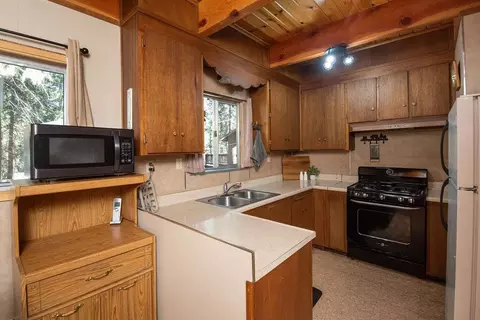 Kitchen - 24929 E Jordan Way, Long Barn, CA 95335 photo 1 of 3