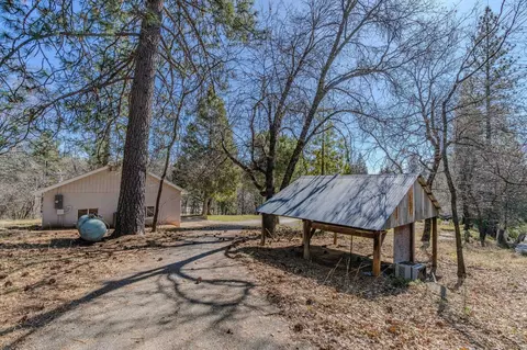 Exterior - 1490 Hidden Valley Rd, West Point, CA 95255 photo 5 of 11