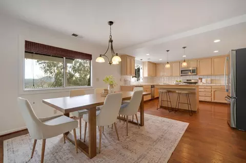 Dining - 820 Argonaut Dr, Jackson, CA 95642 photo 1 of 5